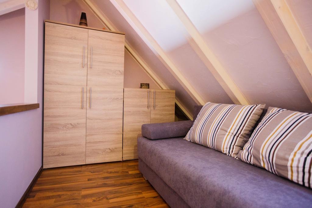 Studio Apartments Bonaca Spalato Esterno foto