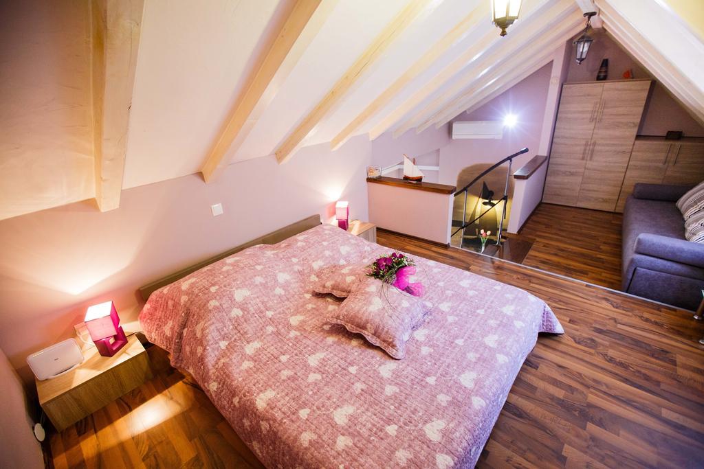 Studio Apartments Bonaca Spalato Esterno foto